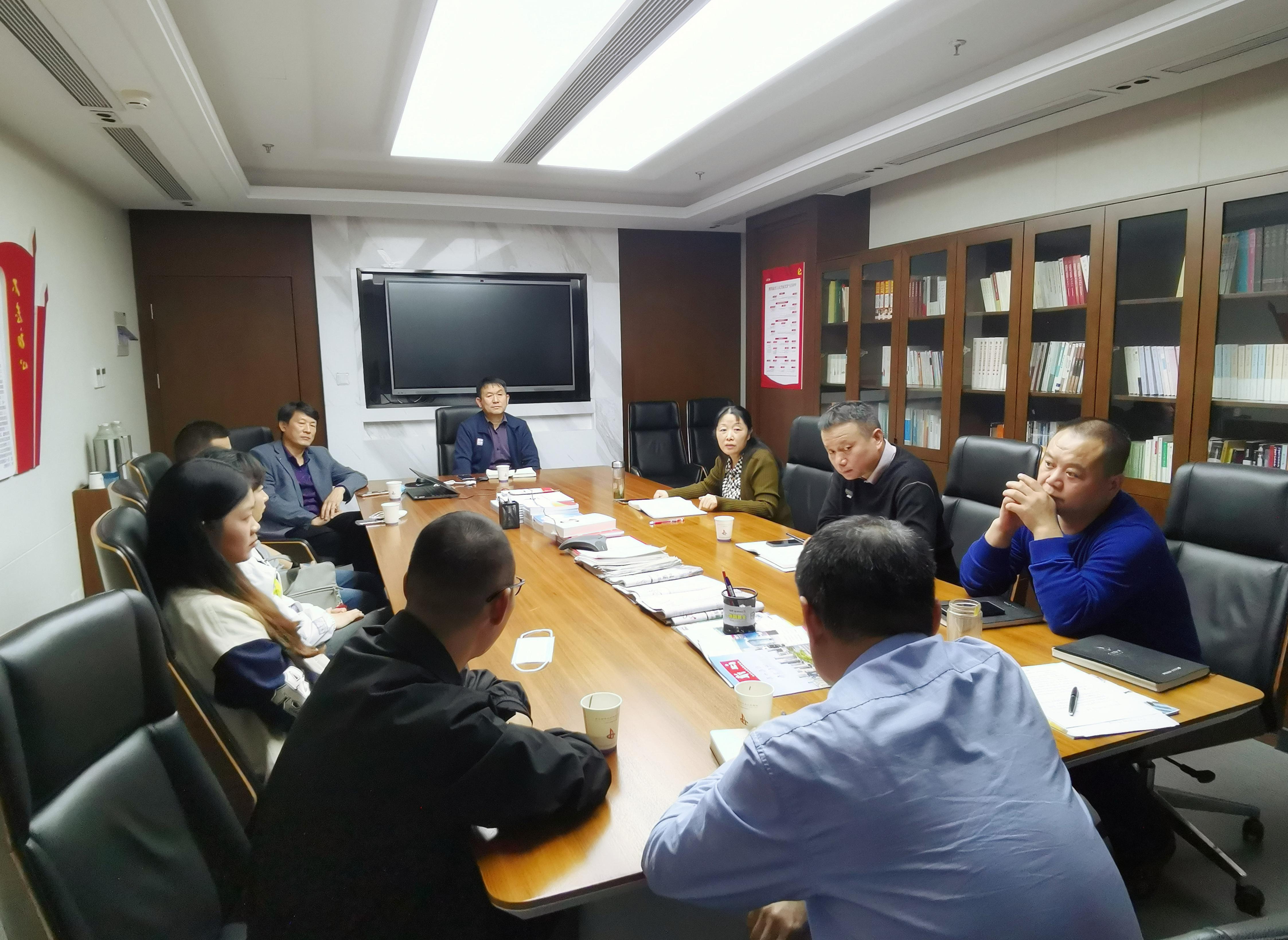 澳门美高梅赌场举行回国员工座谈会